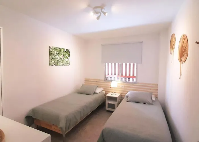 Vistas Al Mar Jardines Canarios Cristianos *